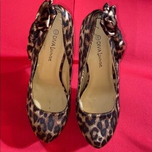 DIVA LOUNGE LEOPARD PRINT SLIP-ON T1